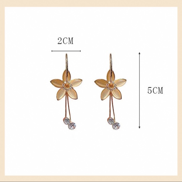 Any 2/$20! Gold/Pearlescent Flower Drop Earrings - Picture 4 of 6
